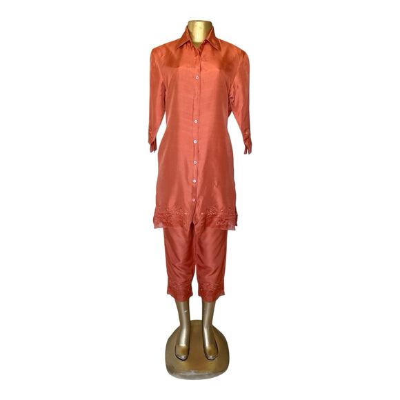 ANNE CARSON Womens Size Small 6 Embroidered Burnt Orange Silk Shirt Pants Set - Picture 1 of 12